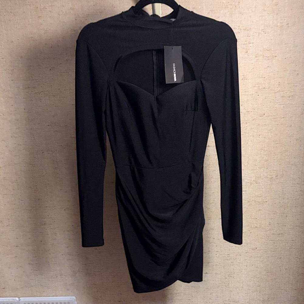 NWT. Fashion Nova Black Long Sleeve Dress